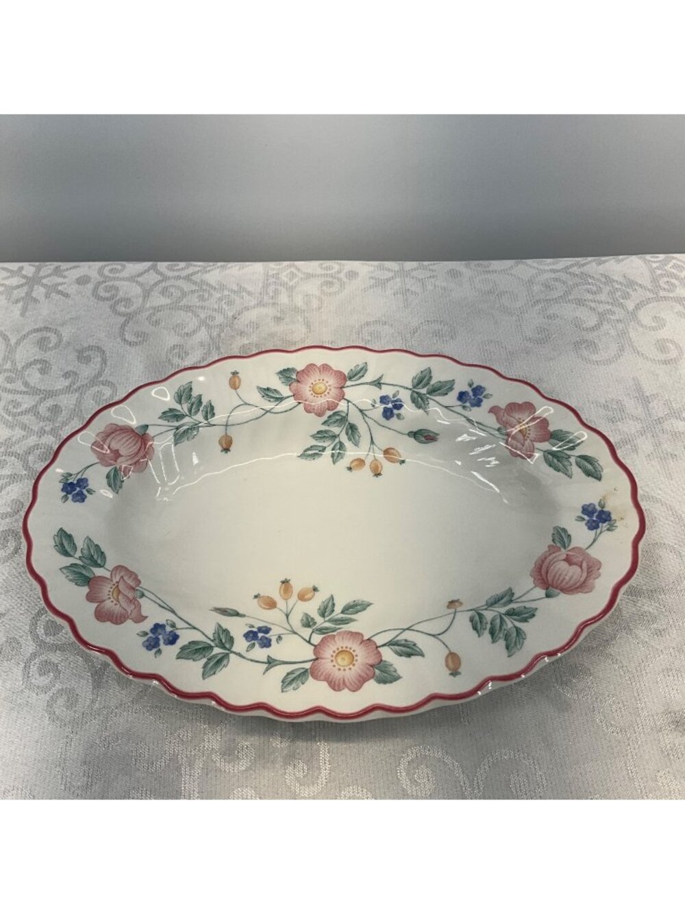 Churchill Briar Rose 9" Oval Serving Platter Staffordshire England